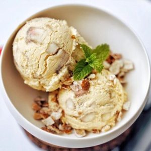 Peanut Butter Banana Ice Cream