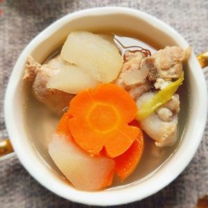 Carrot Pear and Pork Bone Soup