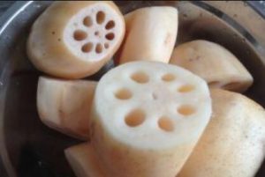 Lotus root mung bean and pork bone soup