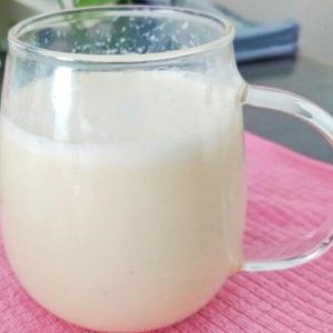 Banana mango milkshake