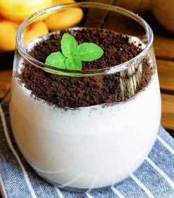 Oreo Banana Smoothie