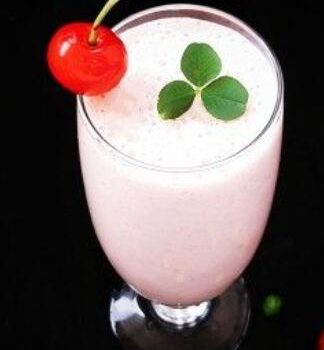 Strawberry Banana Milkshake